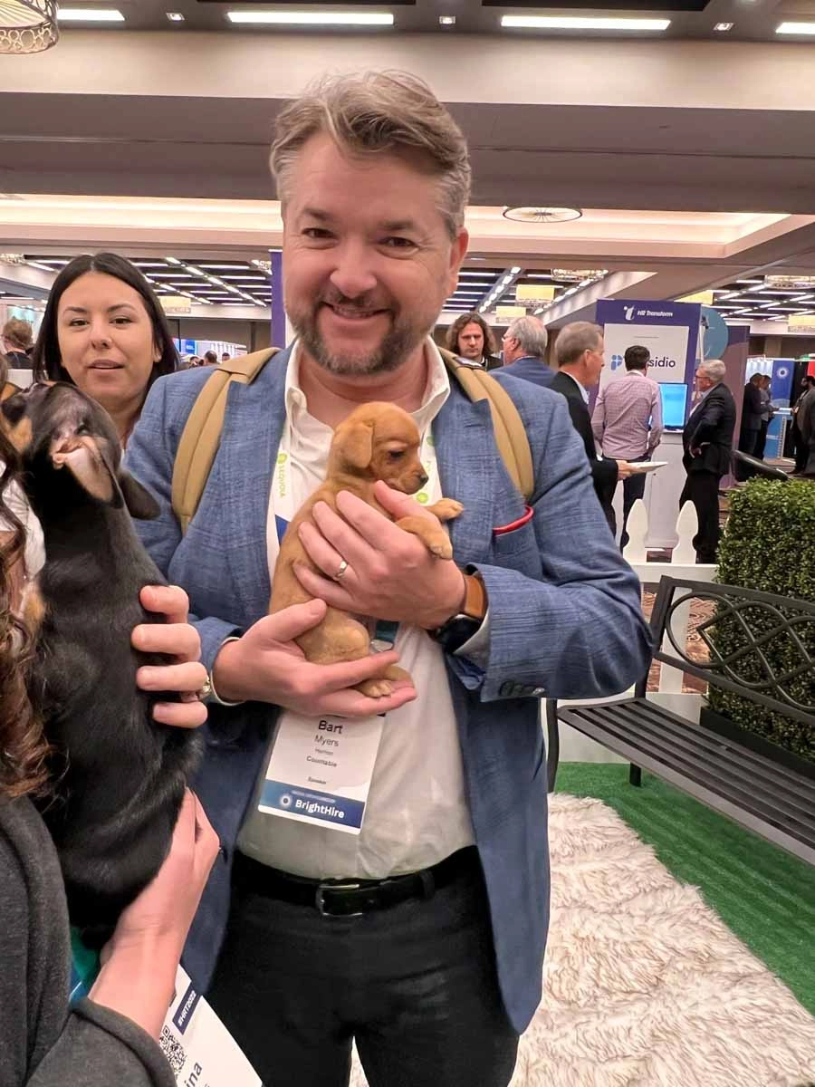 Hr-Connect-05 Puppy love™ has the best event sponsorship ideas, we are waiting for you to enjoy it!
