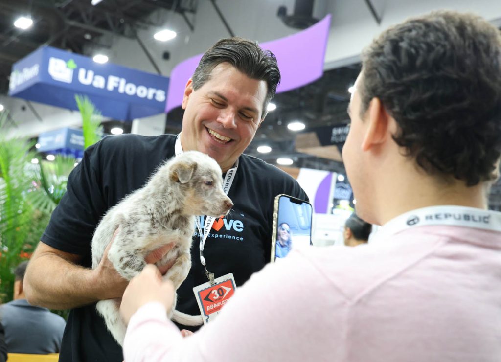 lv-1 How to Plan and Execute a Tail-Wagging Puppy Love Experience at Your Event