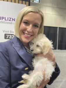 Tradeshow entertainment that makes people stop, smile, and stay 3