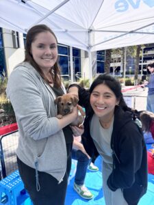 Puppy booths = traffic magnets: how to steal the show at your next trade expo 5