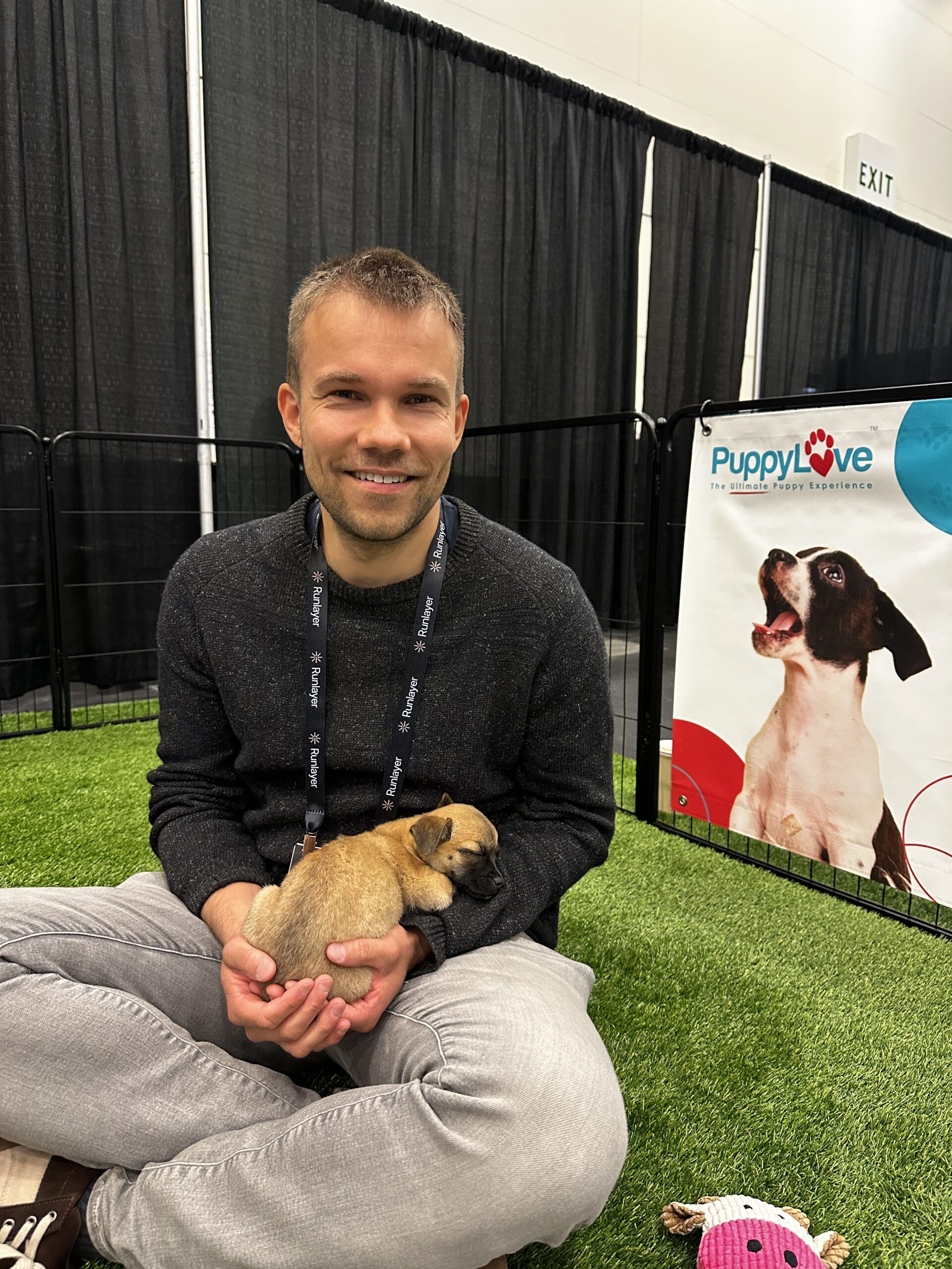Puppy love puppy lounge at ai engineer world’s fair: a much needed mental reset 6